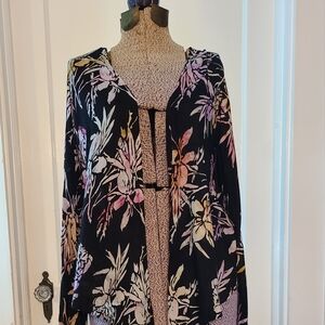 Santika kimono cover up Black Floral size S